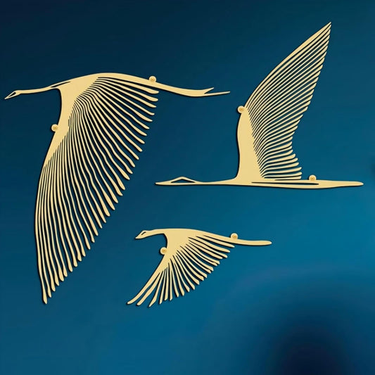 Pelopy 3 Pcs Gold Flying Birds Metal Minimalist Bird Art Wall Decor Rustic Modern Home Decor for Living Room Bedroom Yard Garden Gift for Mother's Day Housewarming