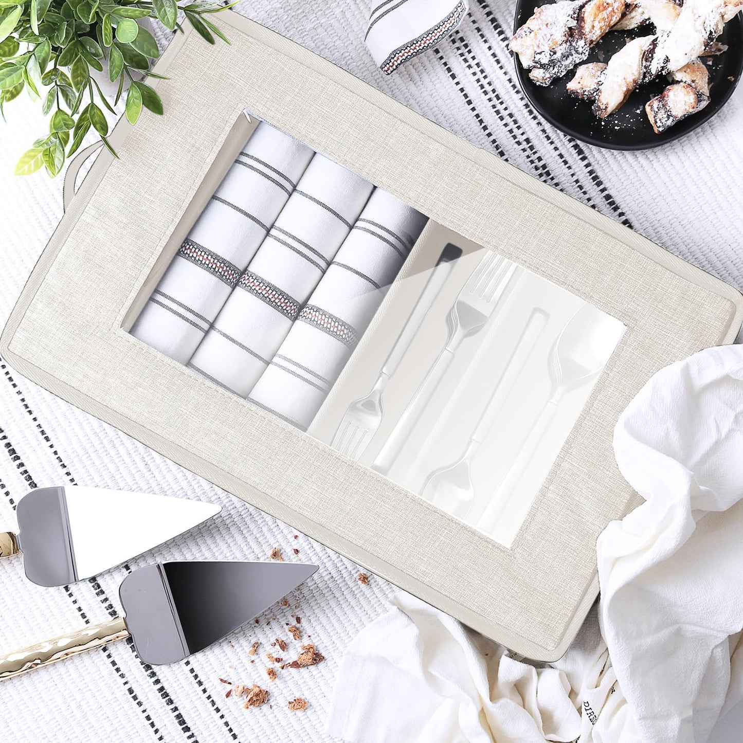 Flatware & Utensil Storage, Durable Silverware Storage Box with Padded Dividers, 5 Compartment Flatware Storage Case, Silverware Case with Handles, Protects and Organizes Cutlery, Cream