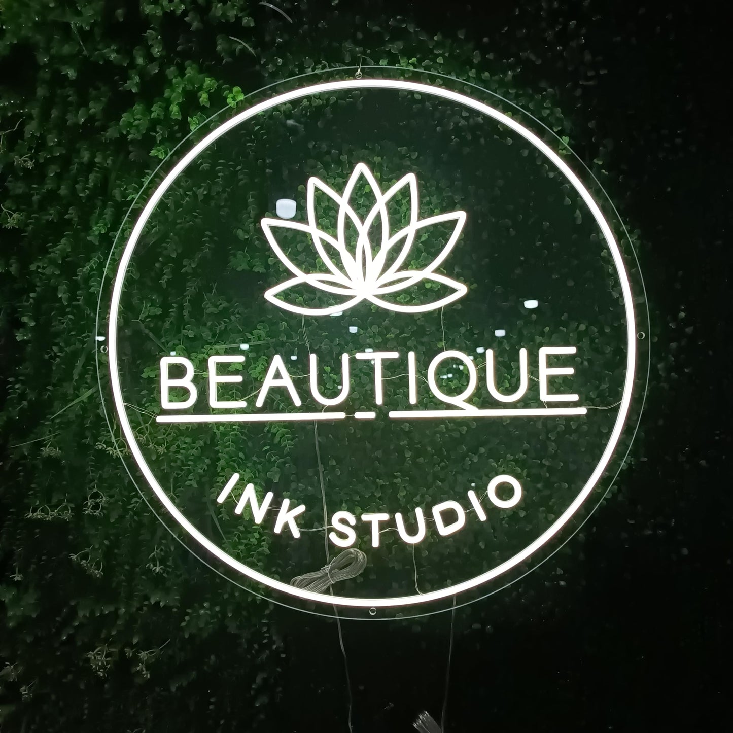 Custom Business Neon Sign，LED Neon lights Professional customized, Custom Neon Signs Personalized for Studio Office Storefront Logo Gym Restaurant Store Hotel Bar Salon Beauty Nail Shop Party Prom